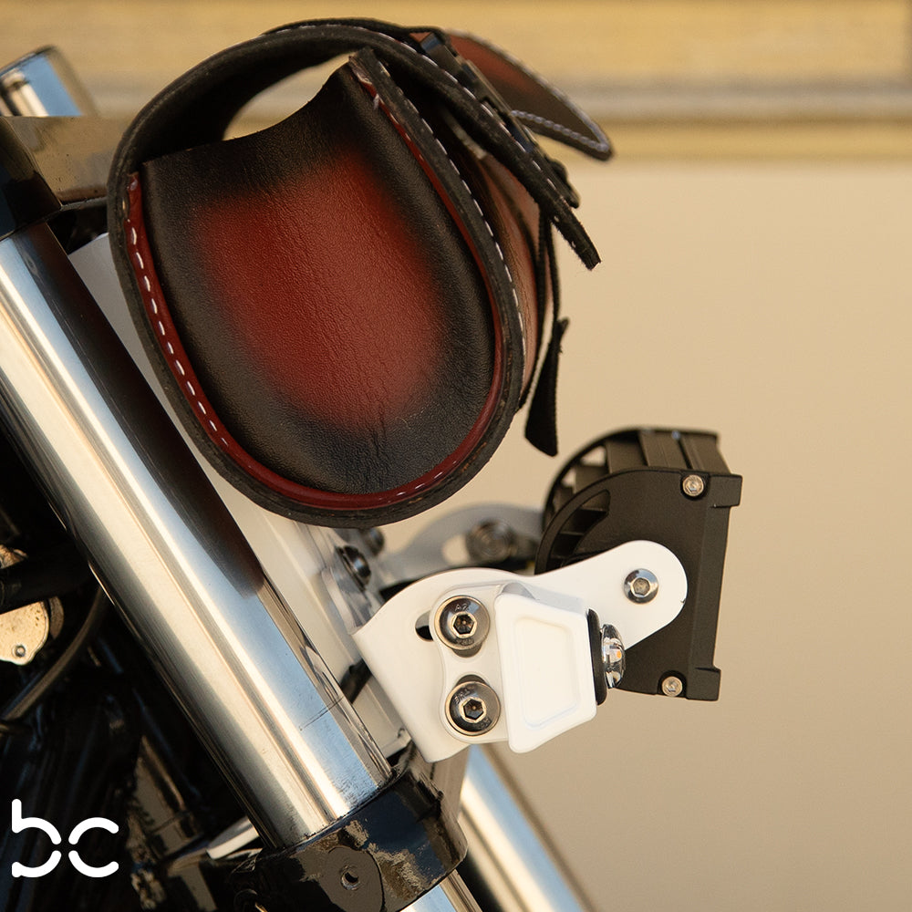 Kawasaki Vulcan VN1500 Leather Bobber SOLO Seat Conversion Kit + 13” HOLES Seat