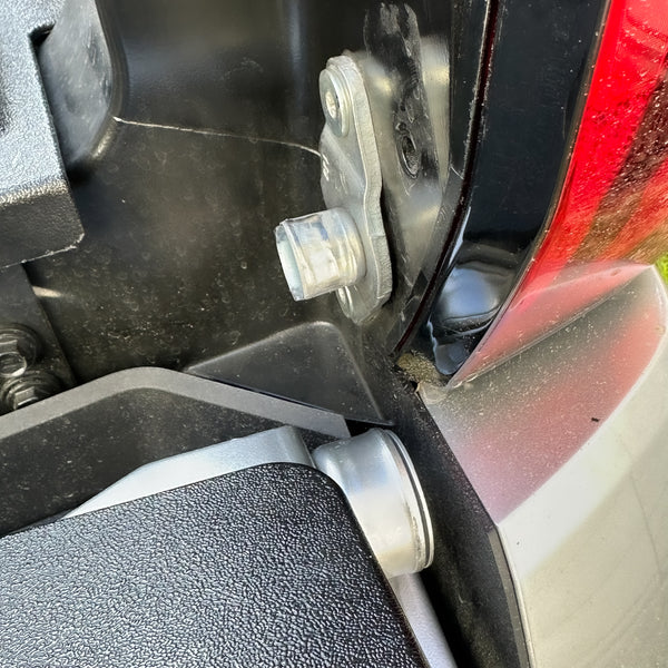 Toyota Tundra Gen3 2022-2025 Deck Lid Anti-Theft Security ( TailGate Lock + Key )