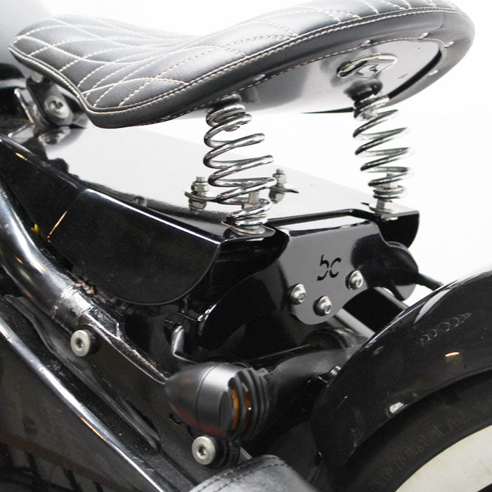 Kawasaki Vulcan VN800 Leather Solo Seat Kit