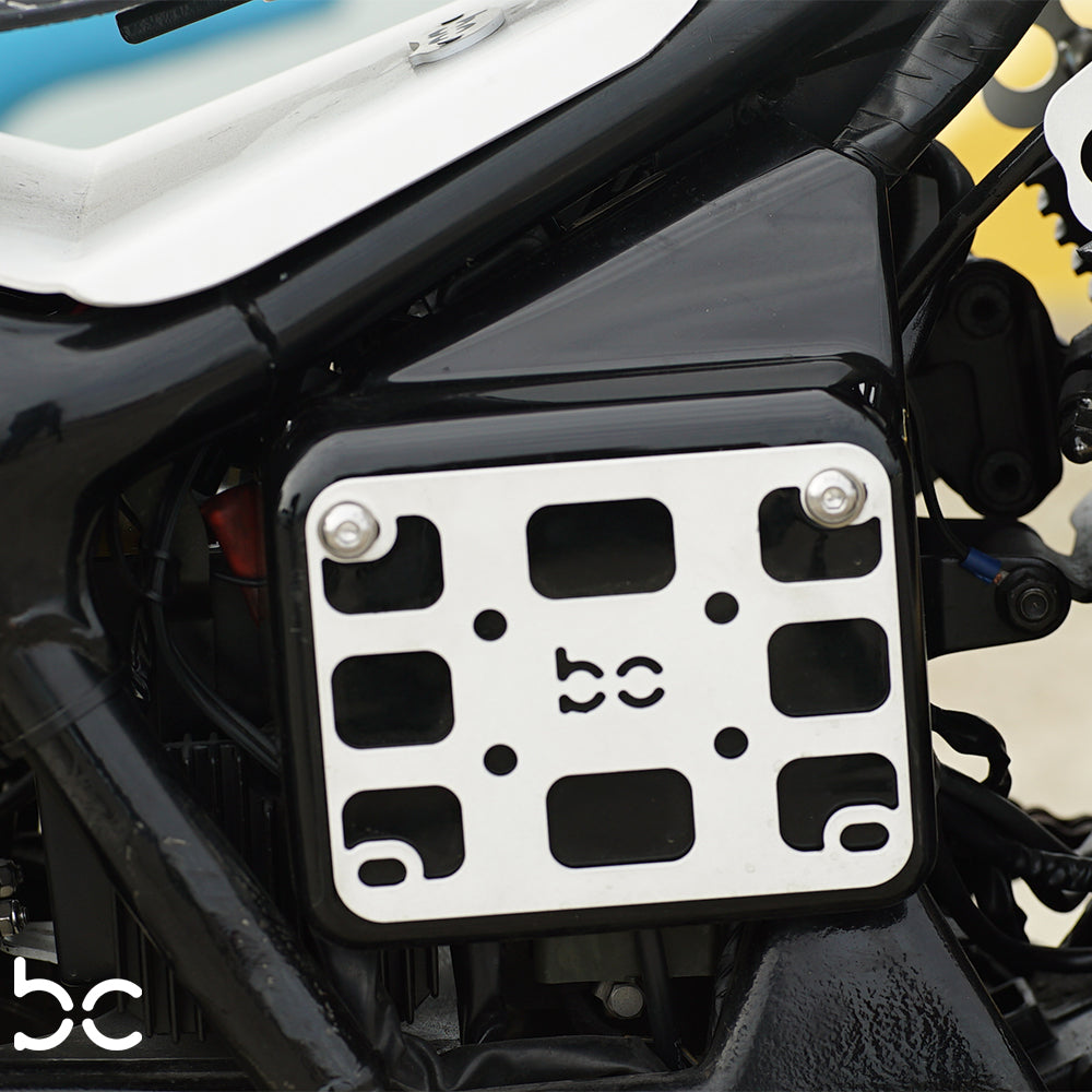 Honda Shadow Spirit VT750DC Chain SaddleBag Kit (SaddleBag + Left Bike Bracket + SaddleBag Bracket)