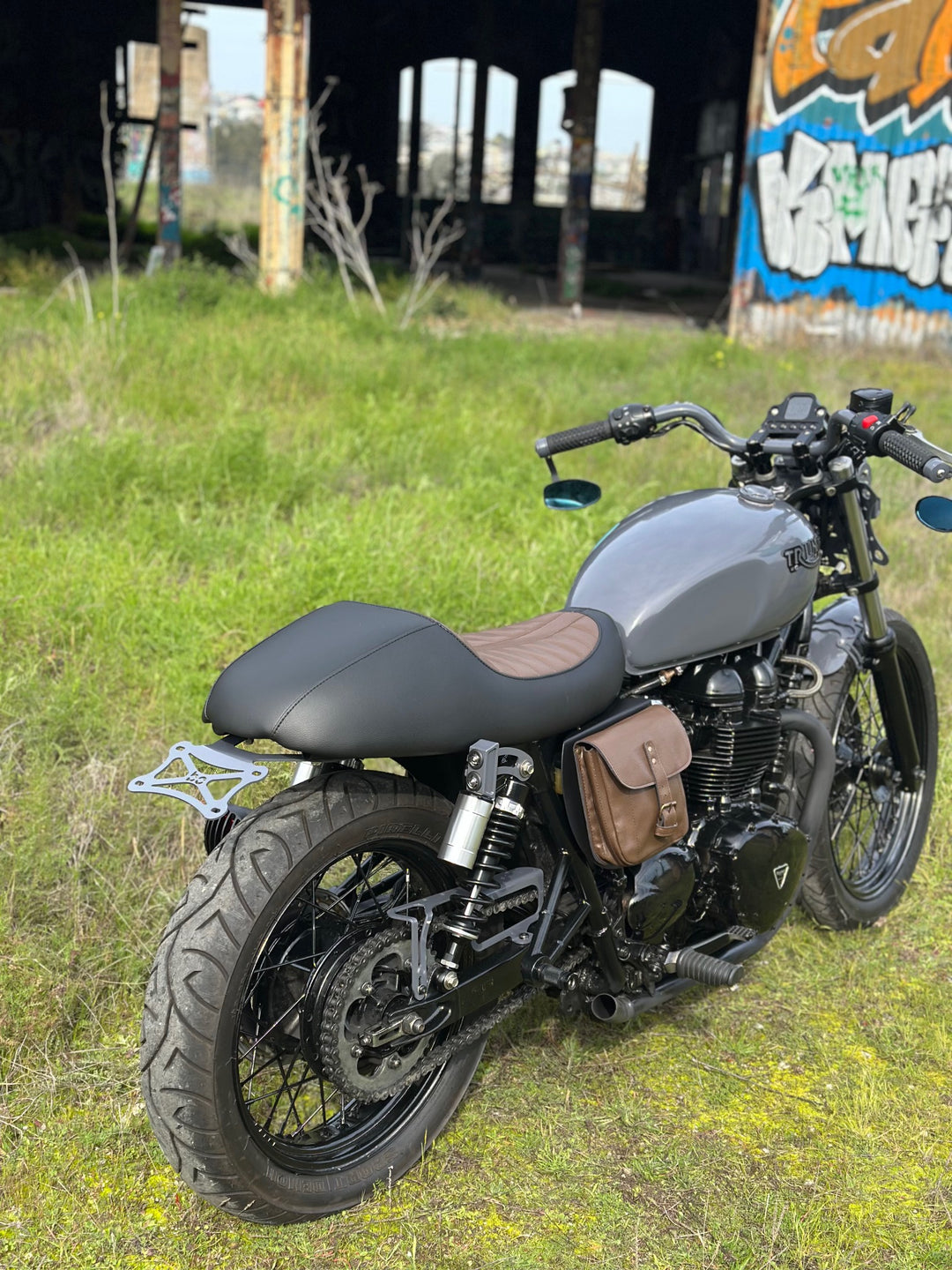 Triumph T100 T120 Premium Comfort Seat