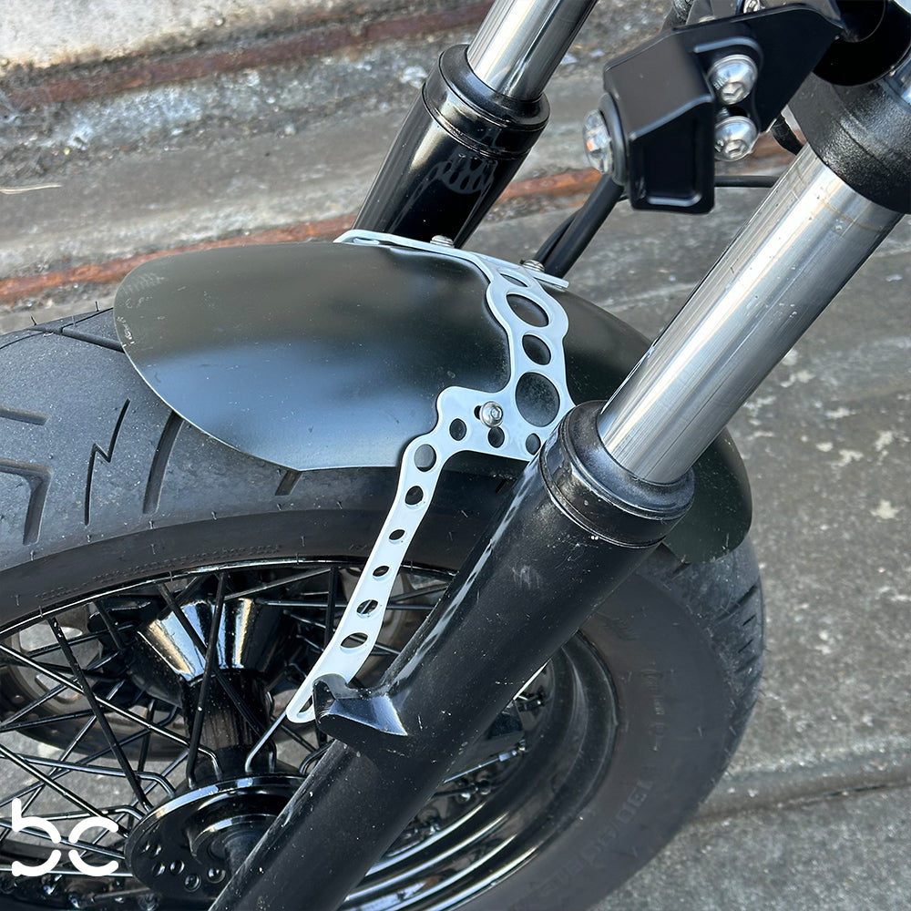 Suzuki Boulevard C50 (VL800)  Rear (ALUMINUM) Fender Combo Kit (Rear Fender + Fender Bracket + Fender Strut Bracket + Left Bike Bracket + Struts)