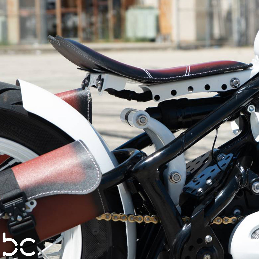 Triumph Bonneville Bobber Engine Accent Left - Wings